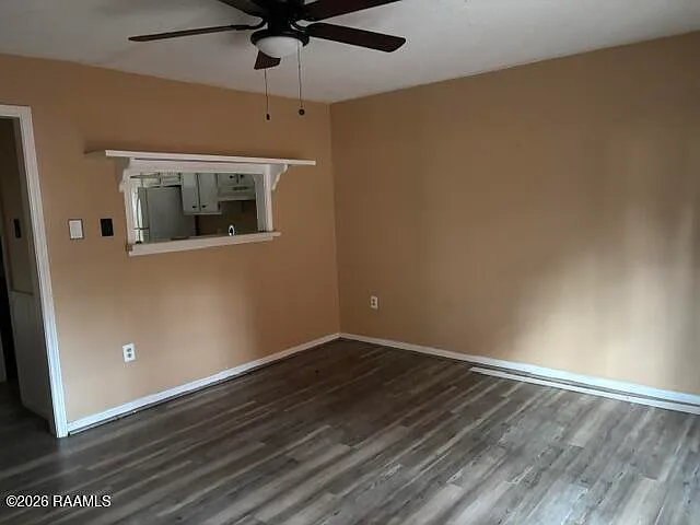 1312 Dulles Dr #D — Photo 12