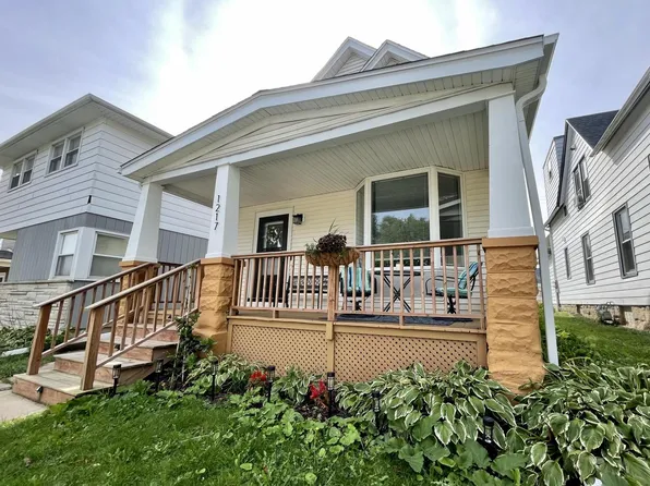 1217 Madison AVENUE, South Milwaukee, WI 53172