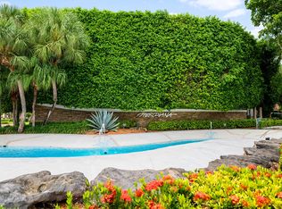 22698 Meridiana Dr, Boca Raton, FL 33433