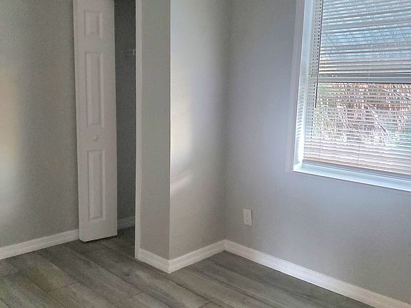 2nd image of 665 28th Ave S