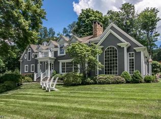 2 Doe Hill Rd, Morristown, NJ 07960