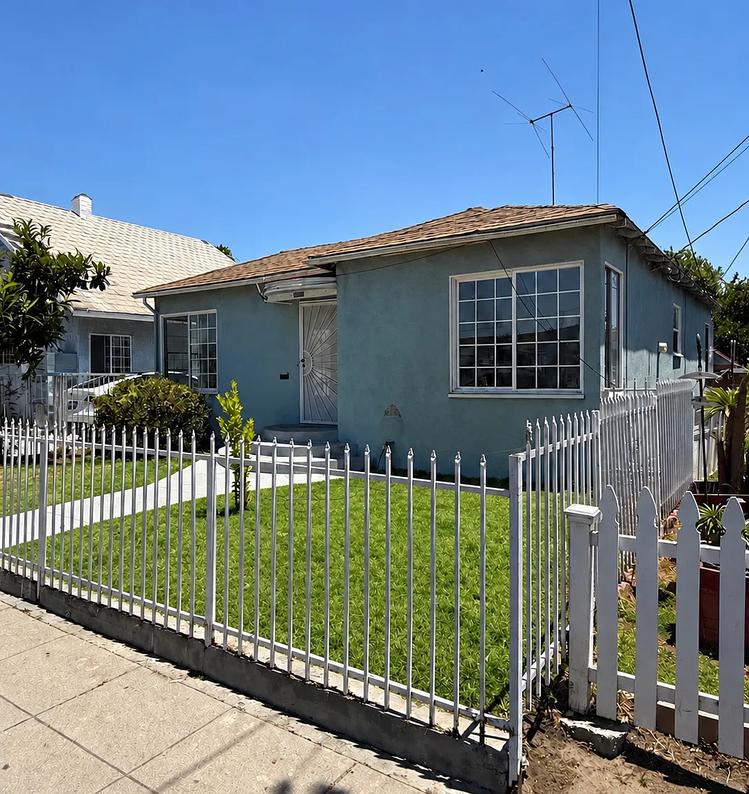 2 bed, $2,675 — Photo 1