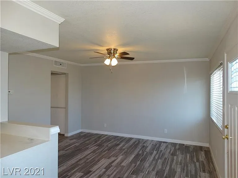 1111 S Casino Center Blvd — Photo 6