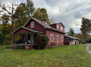 7621 S Creek Rd, Girard, PA 16417