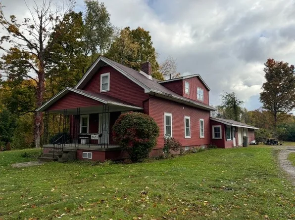 7621 S Creek Rd, Girard, PA 16417