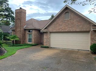 2578 Rue Palafox, Biloxi, MS 39531