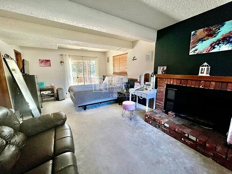 5435 Country Heights Dr — Photo 13