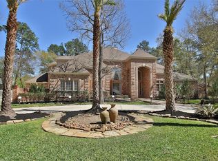 34 N Brokenfern Dr, The Woodlands, TX 77380
