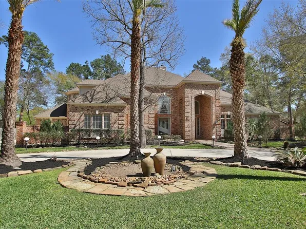 34 N Brokenfern Dr, The Woodlands, TX 77380