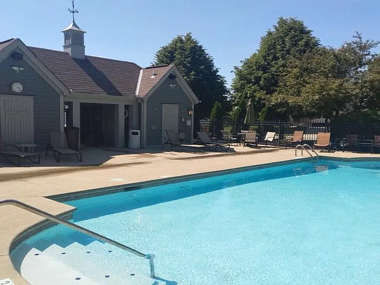 32 N Glen Oak Dr — Photo 17