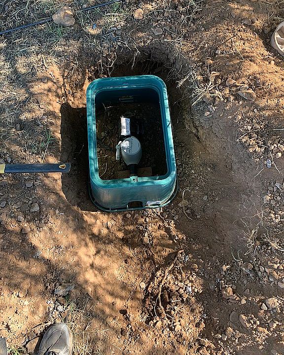 1st image of 130 E Placita Colonia Real