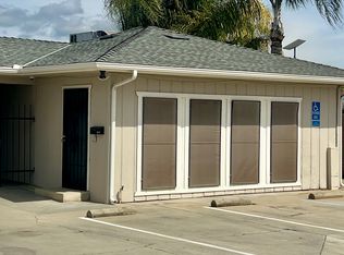 724 N Alta Ave #B, Dinuba, CA