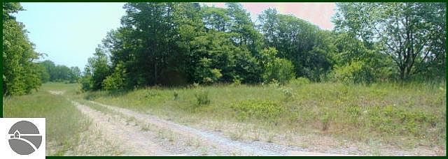 1st image of 0 E Bluebird Ln