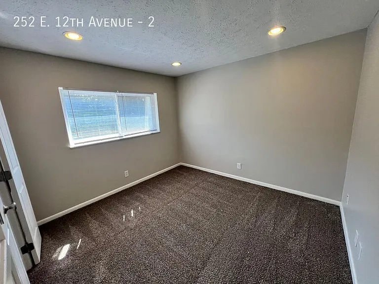 252 E 12th Ave #2 — Photo 15