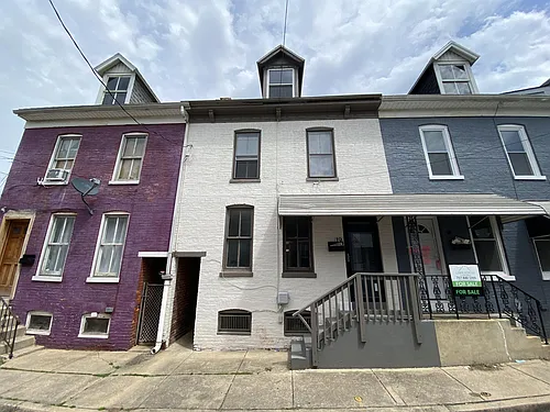 19 S Lee St Photo 1