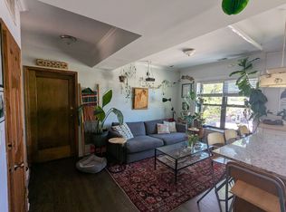 7359 N Greenview Ave #2, Chicago, IL 60626