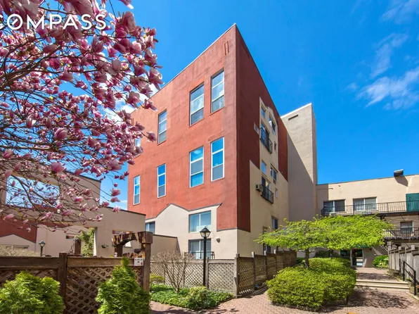 61-20 71st Ave #J-1b, Ridgewood, NY 11385