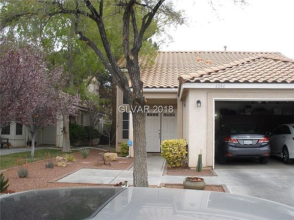 3rd image of 6044 Shadow Oak Dr
