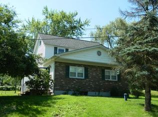 38-42 Shackletown Rd, Bloomsbury, NJ 08804