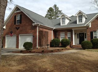 290 Sugar Pine Dr, Pinehurst, NC 28374