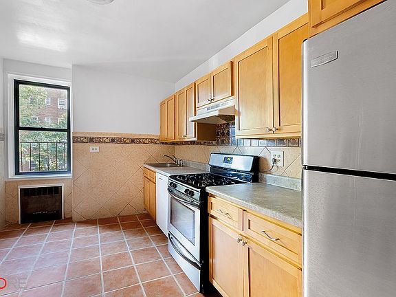 5th image of 8710 34th Ave APT 2B