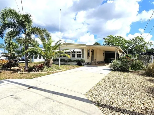 1240 Seagull Dr, Englewood, FL 34224