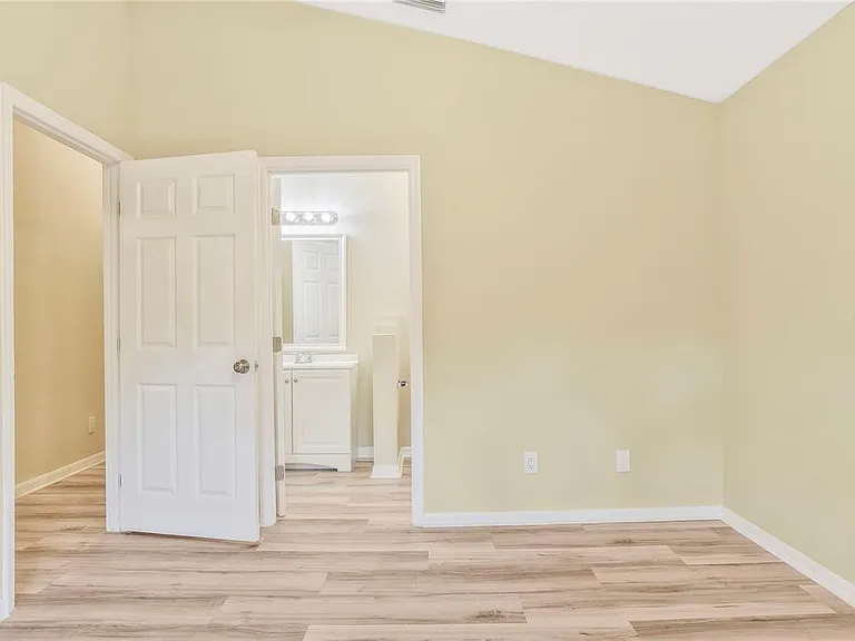 6369 Livewood Oaks Dr — Photo 23