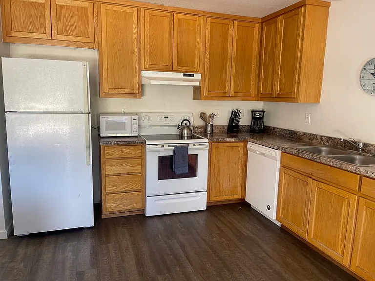 1276 Broadway #1276 — Photo 7