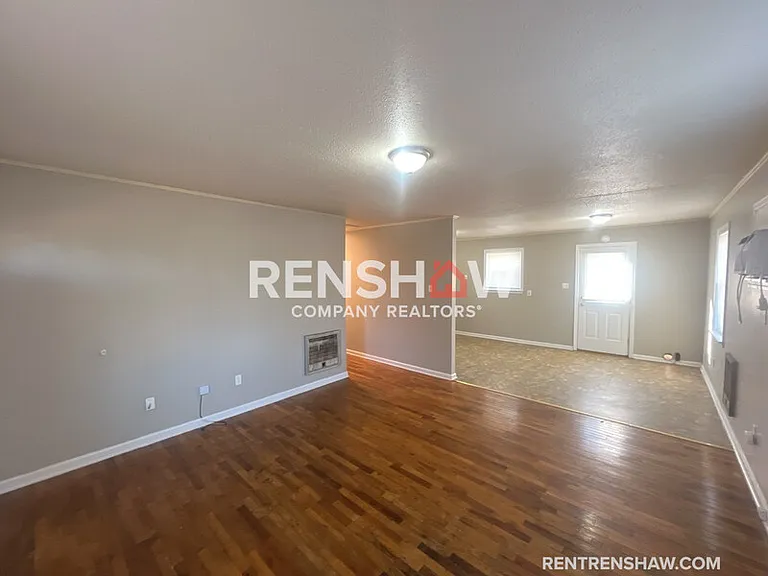 17 Navy Dr — Photo 5