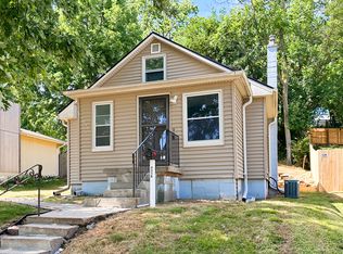 4316 S 15th St, Omaha, NE 68107
