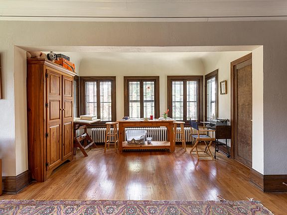 3rd image of 4148 N Stowell Ave #2
