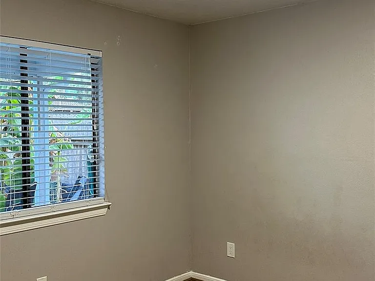 17411 Chicory Dr — Photo 11