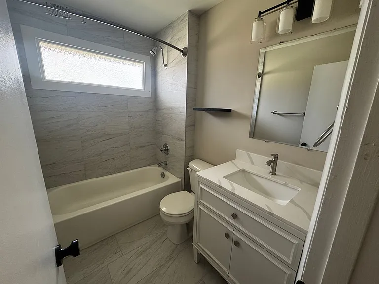1601 Alderman Cir — Photo 10