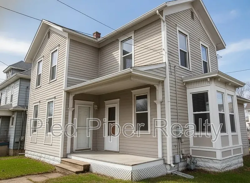 434 1/2 S State Ave