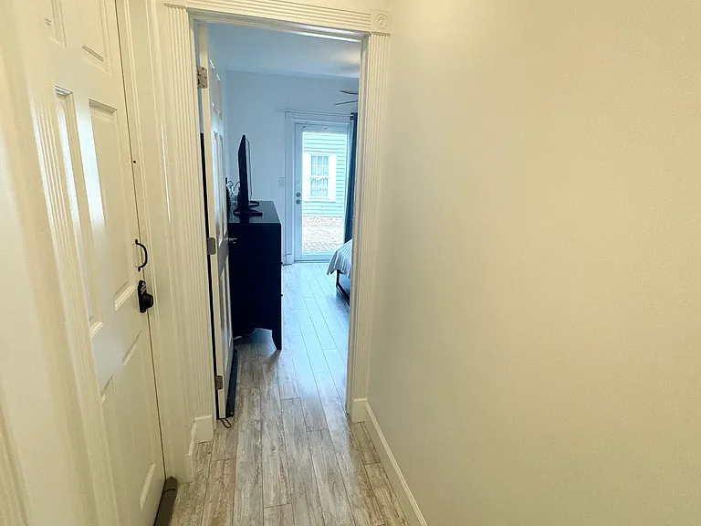 1207 William St #3 — Photo 14