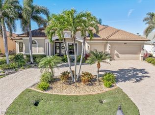 5216 SW 8th Pl, Cape Coral, FL 33914