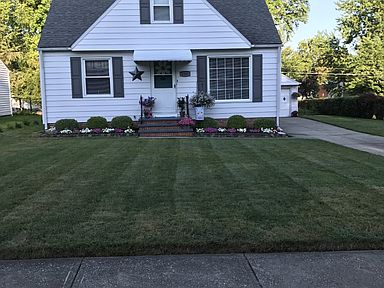 5338 Robinhood Dr, Willoughby, OH 44094 | Zillow