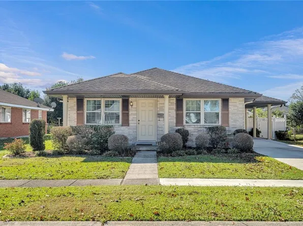 2136 Empire Pl, Gretna, LA 70056