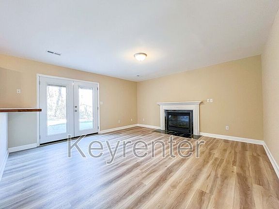 4th image of 6609 Sedgefield Dr