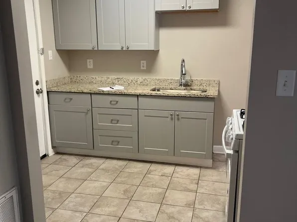 Pazdur Building, 225 Center St APT 2, Hobart, IN 46342