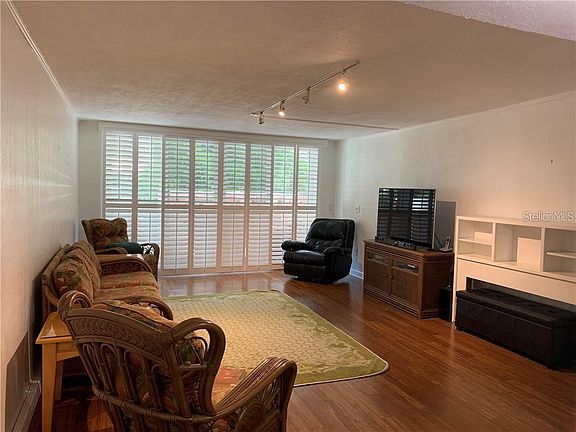 3rd image of 2635 Seville Blvd Unit 102