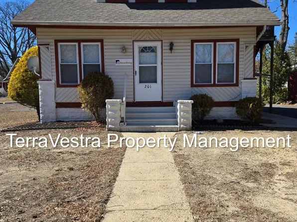 201 Baldwin Rd #A, Glassboro, NJ 08028