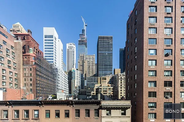 Rented by Bond New York | media 20