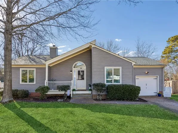 969 Colleen Dr, Newport News, VA 23608