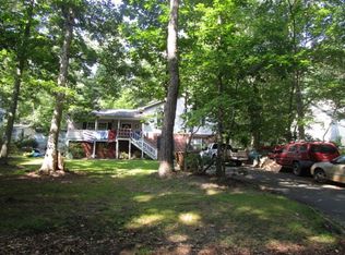 716 Deep Ford Dr, Lusby, MD 20657