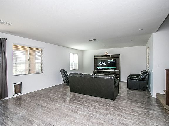 4th image of 13201 N 91st Dr