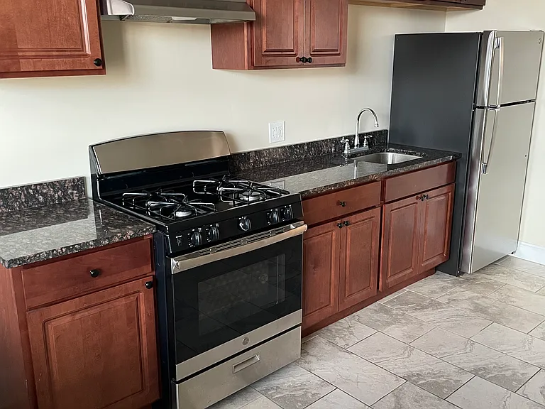 5635 N Wayne Ave #2 — Photo 18