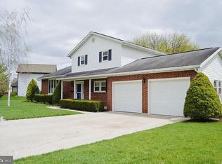 234 Ewell Ave, Gettysburg, PA 17325