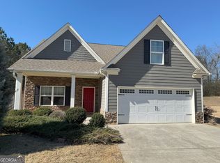 4 Miles Dr SE, Cartersville, GA 30120