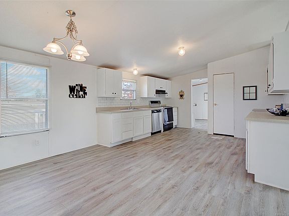 5th image of 16127 E Lake Country Dr